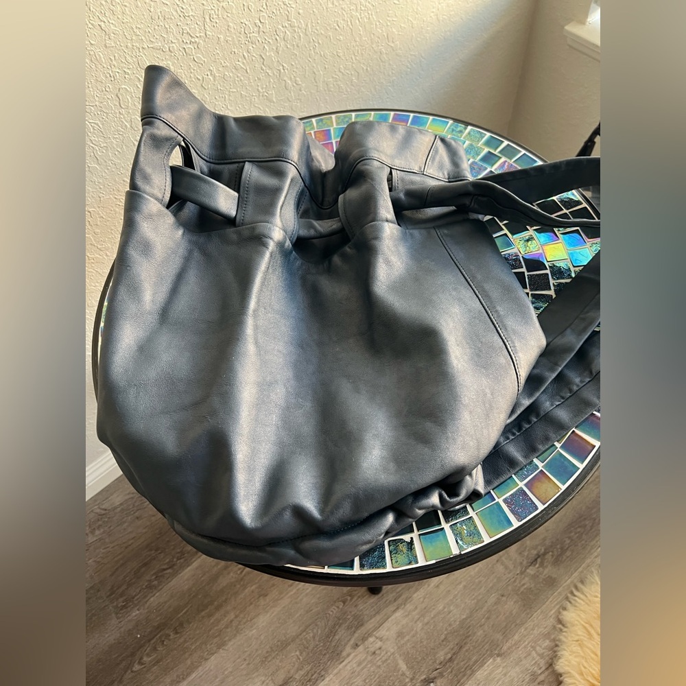 Vintage Julia Duren lambskin leather backpack in dark blue.